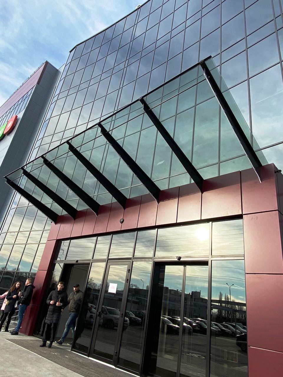 Palas e carports